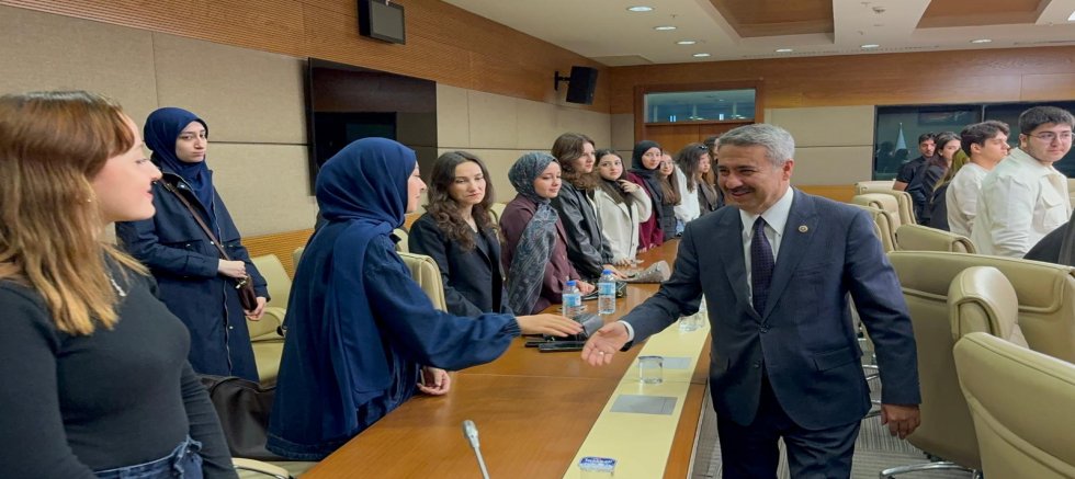 ALKAYIŞ ADEM ÜYELERİNİ KABUL ETTİ