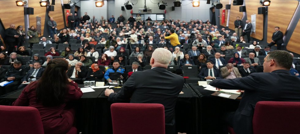 BİZİM MAHALLE, GÜÇLÜ TOPLUM PROJESİ KOMİSYONLARIYLA KAMU HİZMETLERİNE DAHA KOLAY ULAŞILACAK