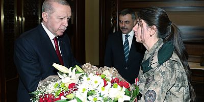 CUMHURBAŞKANI ERDOĞAN, İÇİŞLERİ BAKANI ÇİFTÇİ VE BERABERİNDEKİ HEYETİ KABUL ETTİ