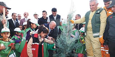 MİLLİ AĞAÇLANDIRMA GÜNÜNDE YEŞİL VATAN SEFERBERLİĞİ